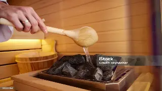 解锁健康密码：居家必备的自我按摩技巧大揭秘 封面