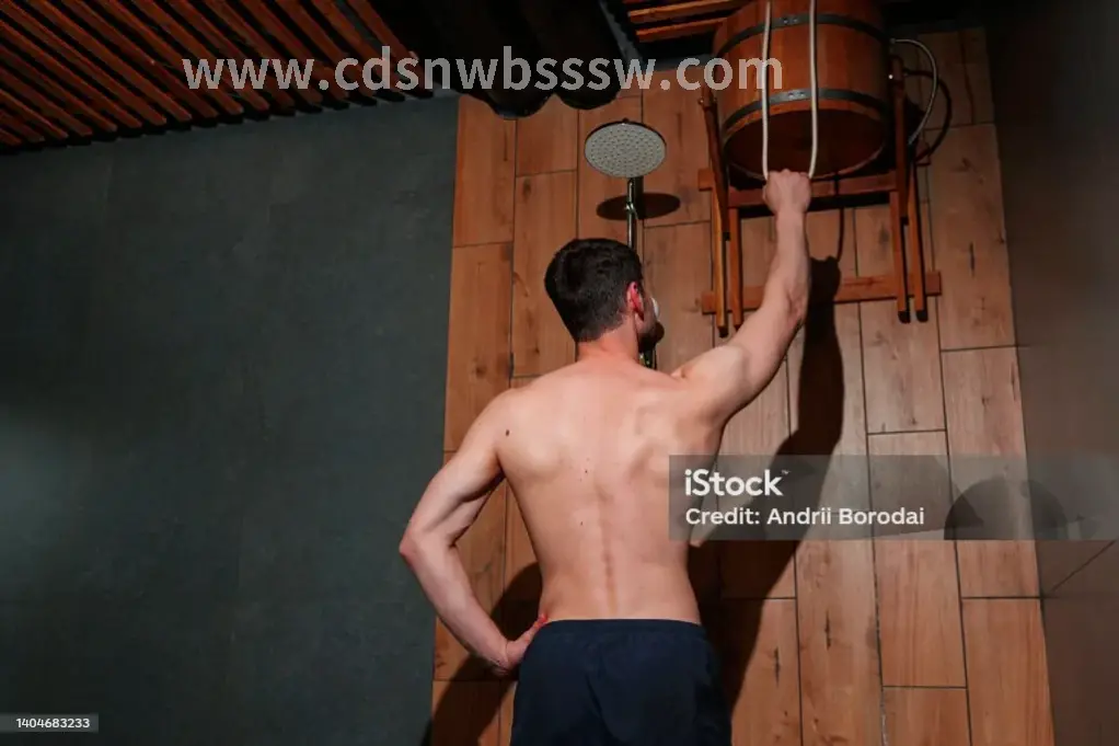 手部穴位按摩图