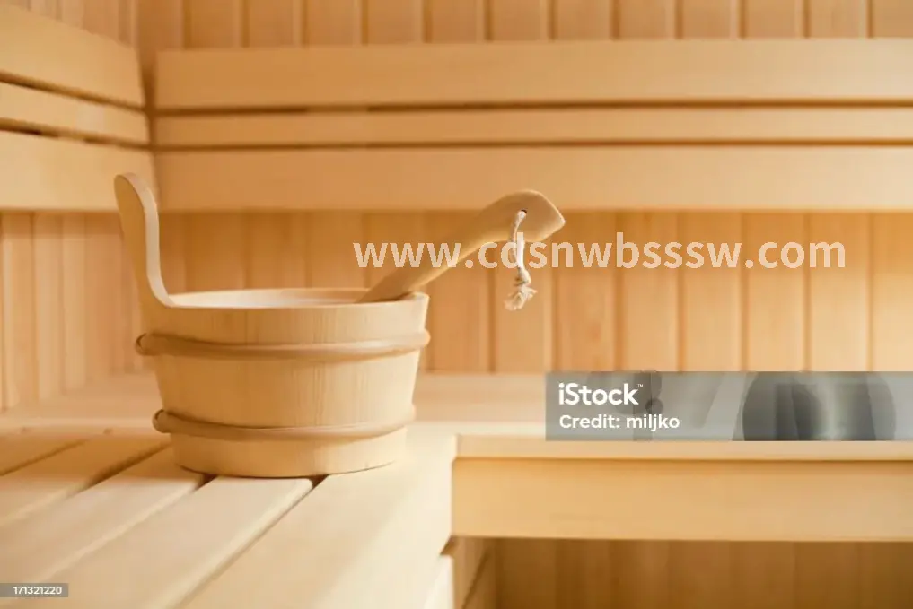 桑拿房内的蒸汽